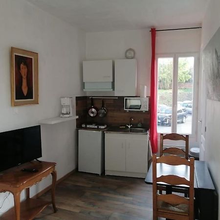 S2 Studio A Courtenay Proche Commerces מראה חיצוני תמונה