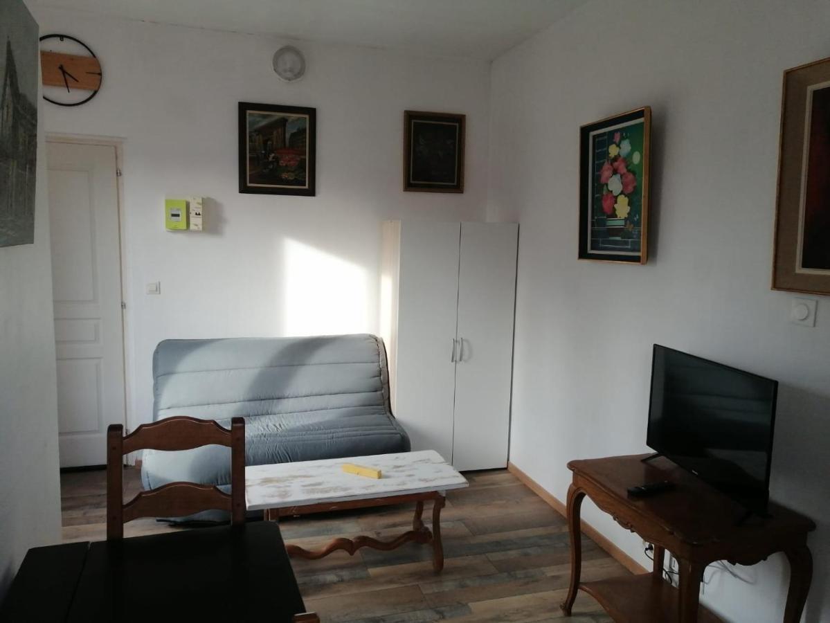 S2 Studio A Courtenay Proche Commerces מראה חיצוני תמונה