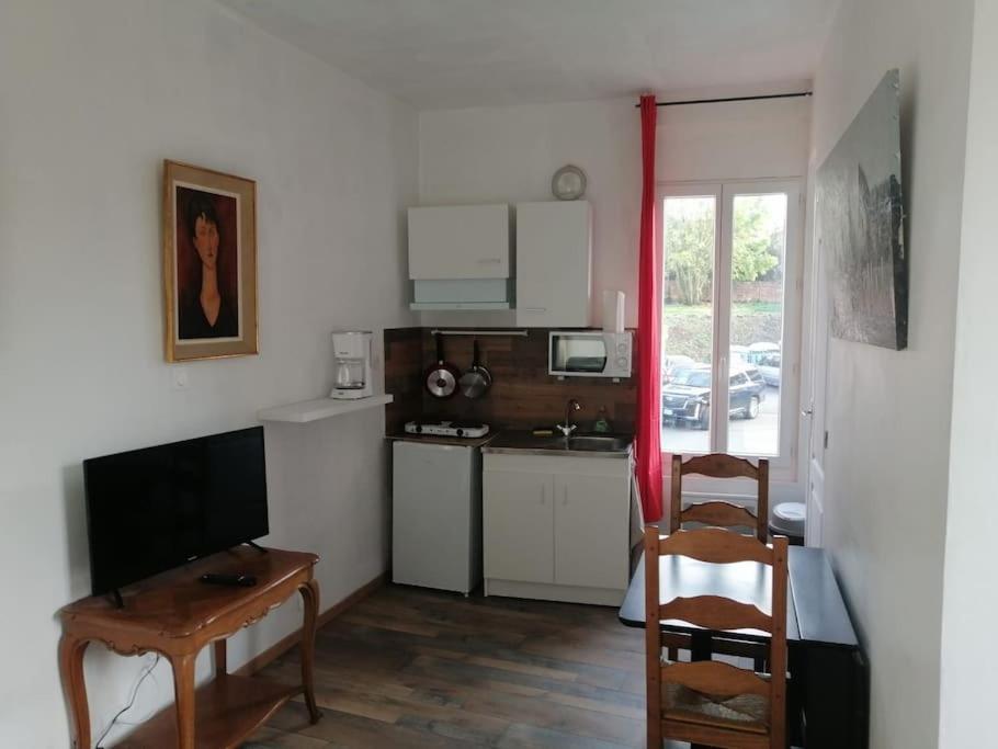 S2 Studio A Courtenay Proche Commerces מראה חיצוני תמונה